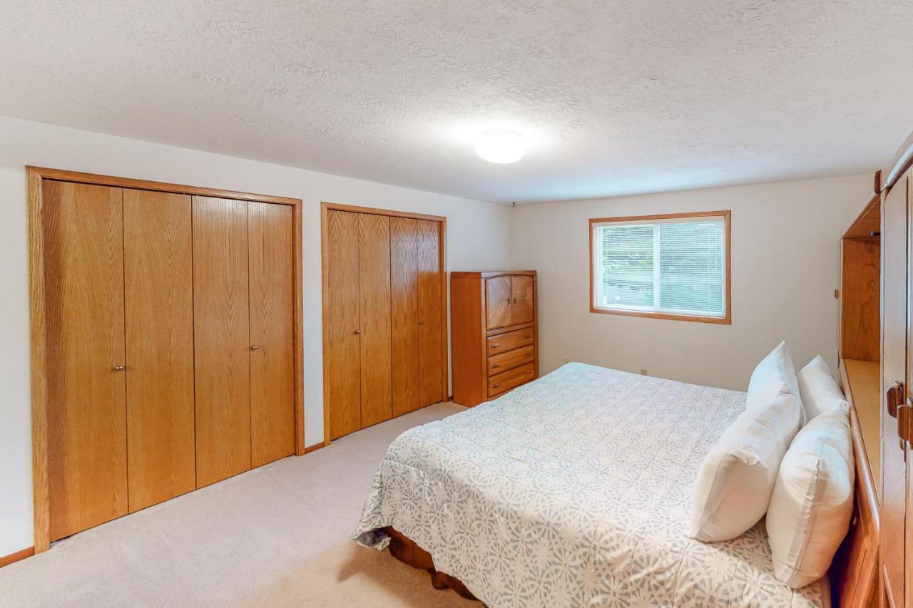 Captain Bill'S Beachhouse Lincoln City Buitenkant foto